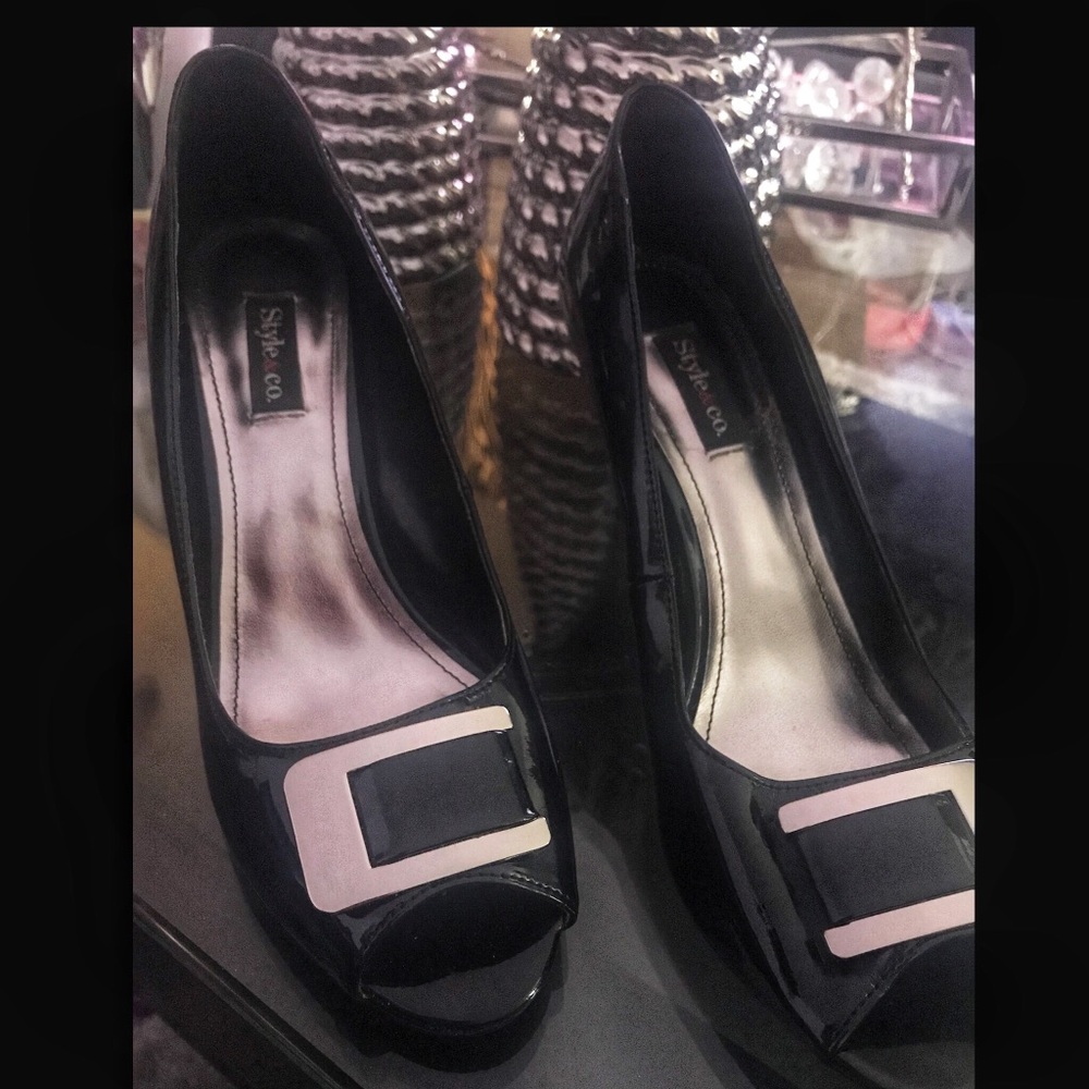 Style & co black shoes